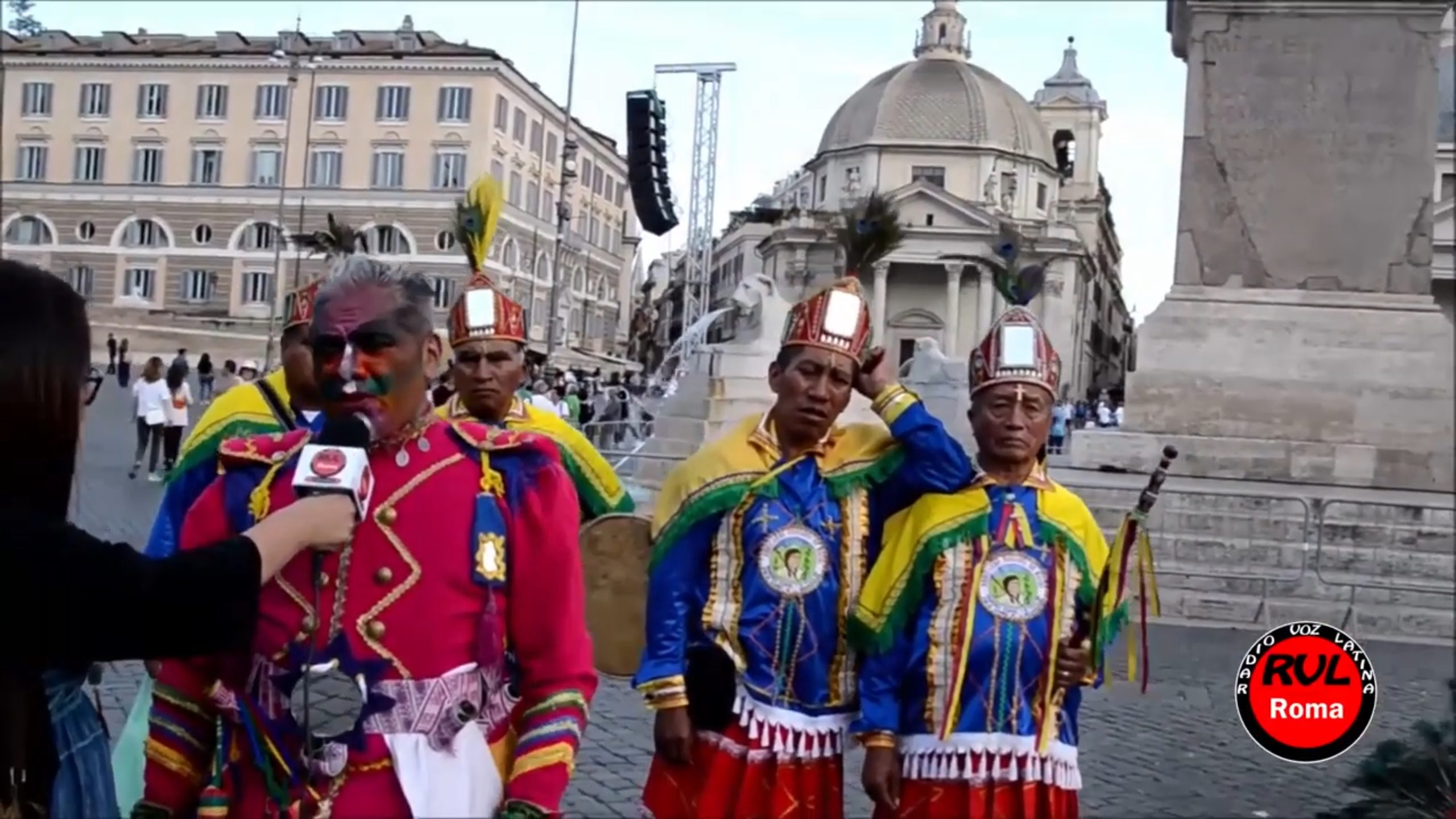 Una danza ancestrale colombiana a Piazza del Popolo, Roma